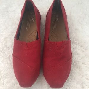Red Toms Women’s 8.5 never worn!